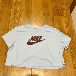 Super Cute Nike Crop Shirt!